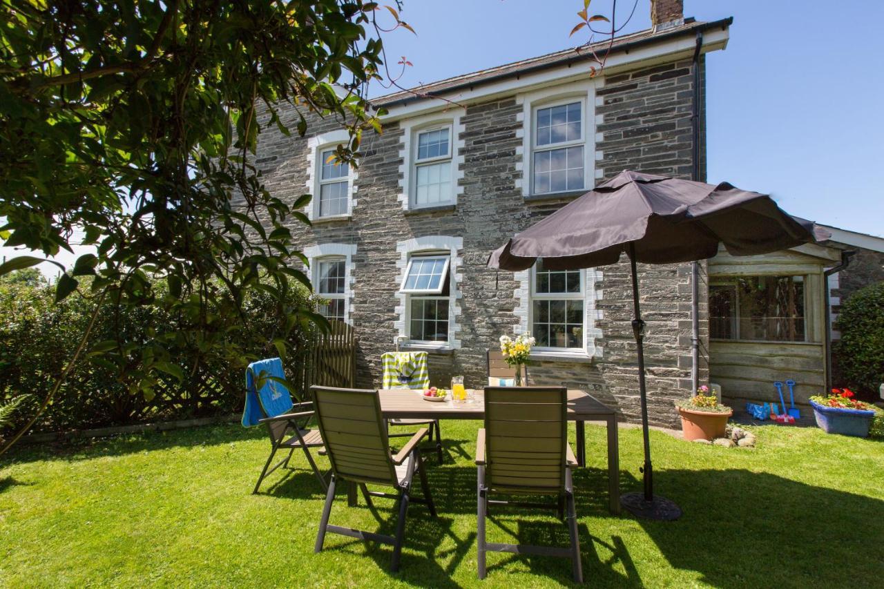 Croft Farm & Celtic Cottages Cardigan Exteriör bild