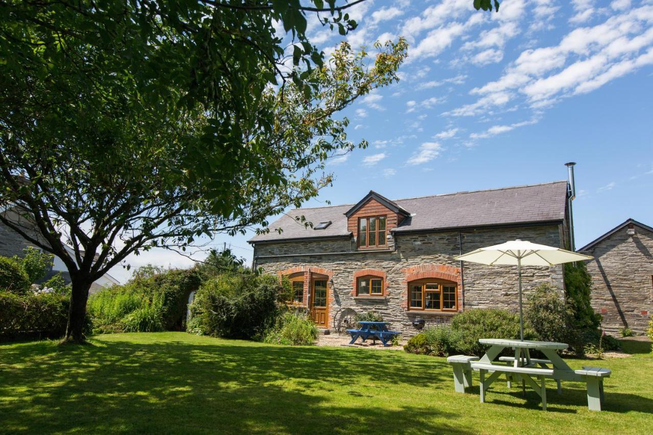Croft Farm & Celtic Cottages Cardigan Exteriör bild