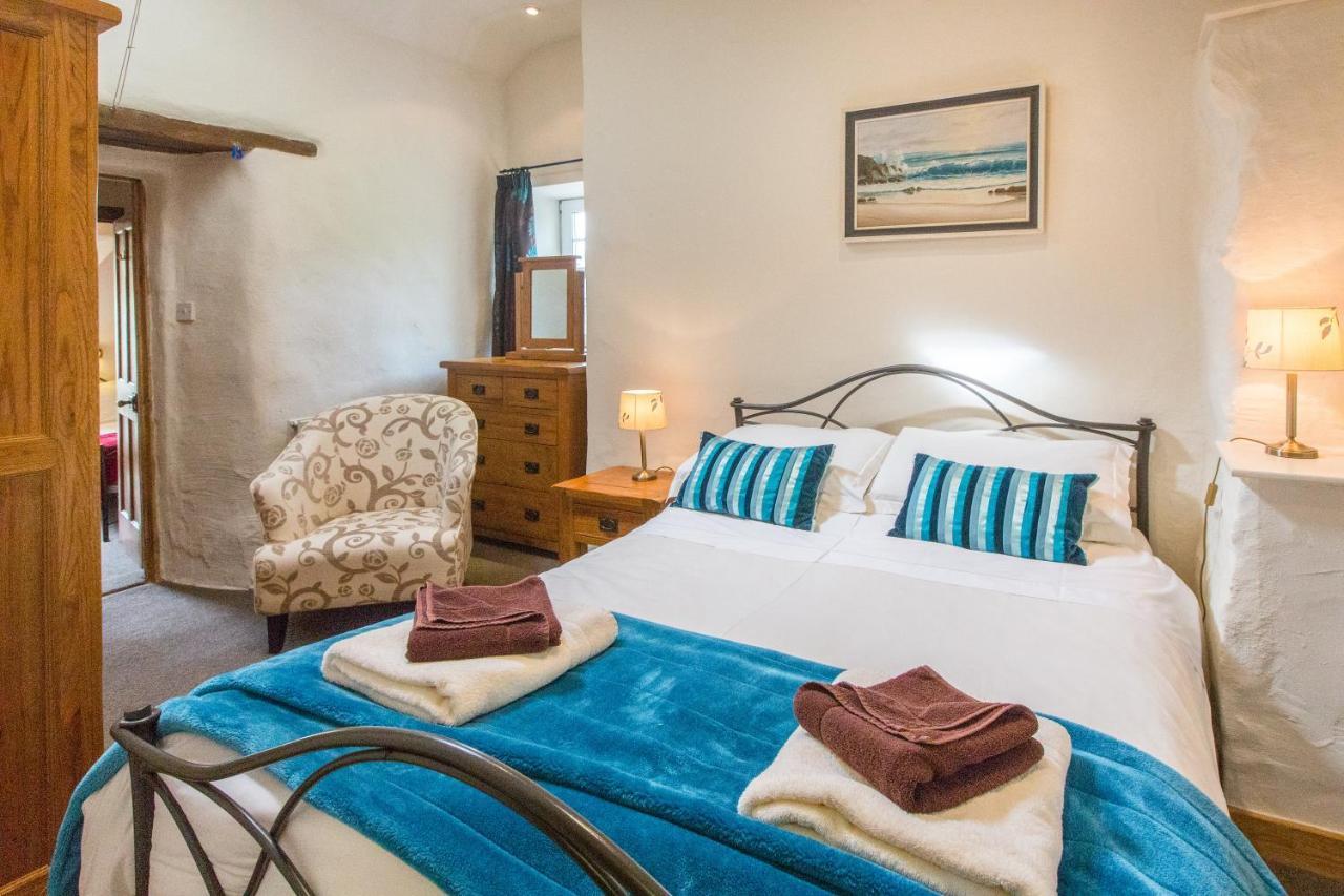 Croft Farm & Celtic Cottages Cardigan Exteriör bild