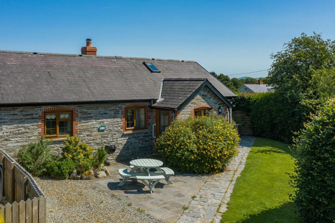 Croft Farm & Celtic Cottages Cardigan Exteriör bild